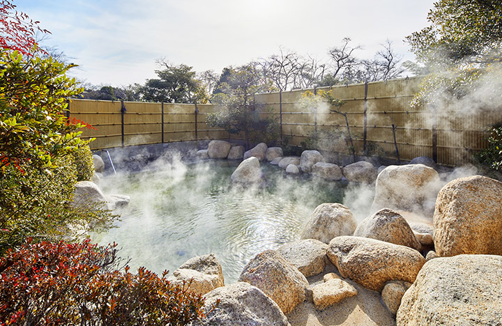 大露天風呂「なごみの湯」,源泉かけ流し,湯の山温泉,三重県