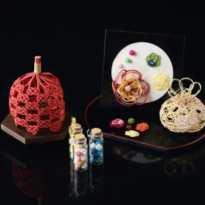 ハンドメイド作家 今中伸子さんの作品を館内に展示